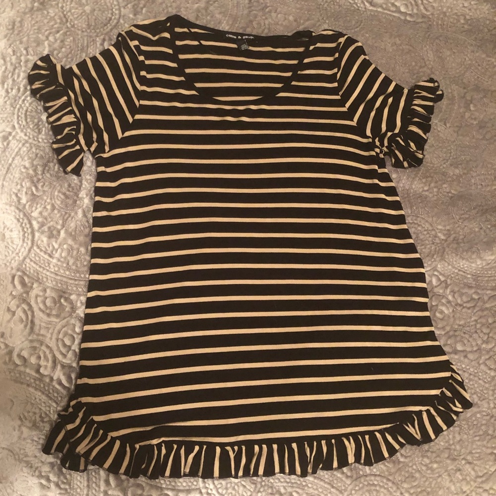 Chic Ruffle Tee - Picture 2 of 2